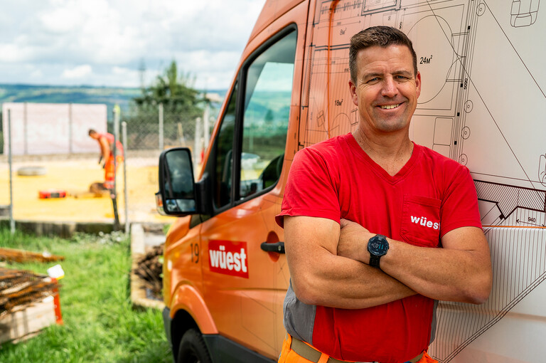 085 wuest Kundenmaurer