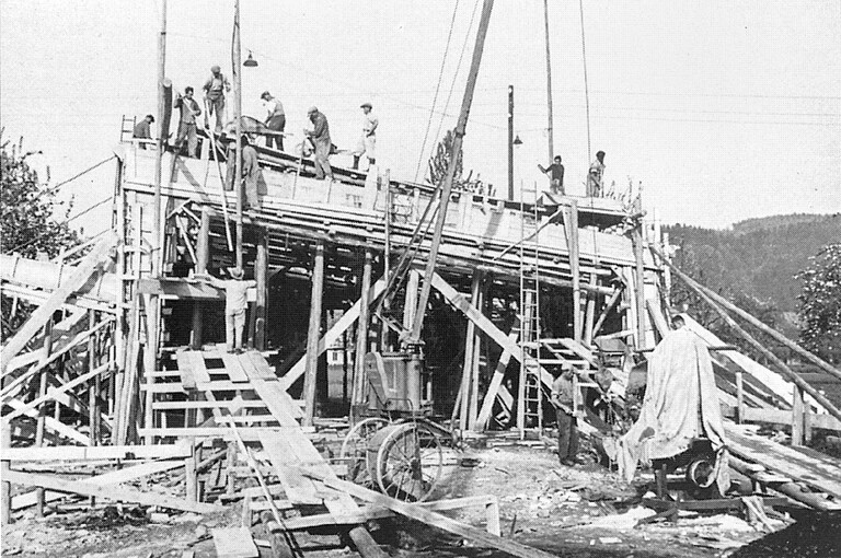 Geschichte - Baustelle