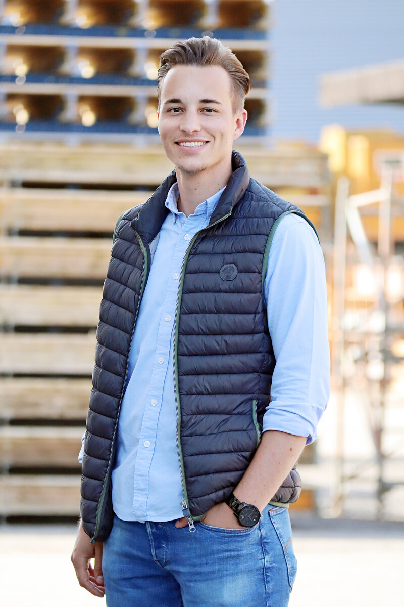 Cédric Staffelbach / Geschäftsführer Bau + Immobilien, Mitglied GL