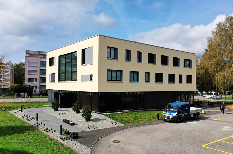 Aussen hinten kl